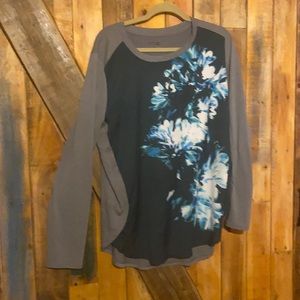 Mixed media top.  Very beautiful.